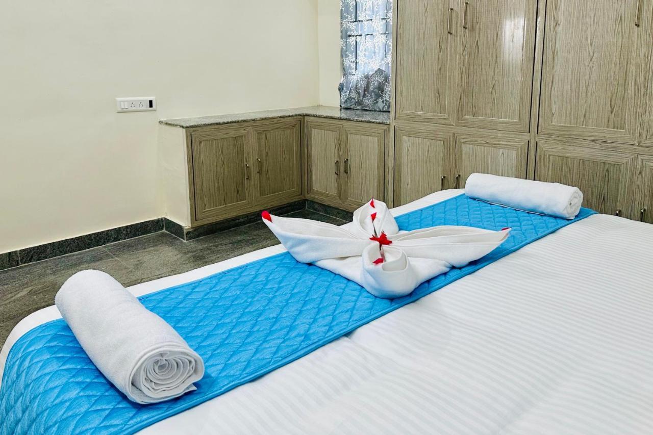 Tirupati Homestay - Ragunatha Resorts - 3Bhk Ac Apartments For Large Families - Free Breakfast - Flyover To Alipiri Gate - Wifi - Android Tv - - Easy Access To Visit All Temples Exterior foto